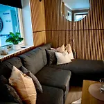 아파트 Charming With Two Bedroms And Beautifull Sea View In 파우스케