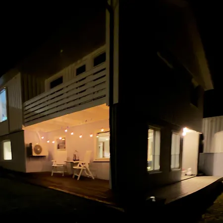 Charming With Two Bedroms And Beautifull Sea View In Apartamento Fauske