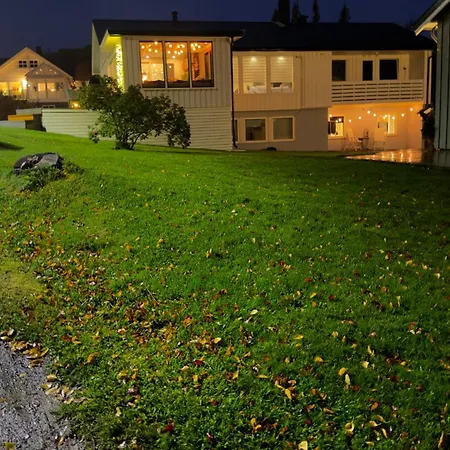 Charming With Two Bedroms And Beautifull Sea View In * Fauske