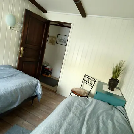 Charming With Two Bedroms And Beautifull Sea View In Apartamento *