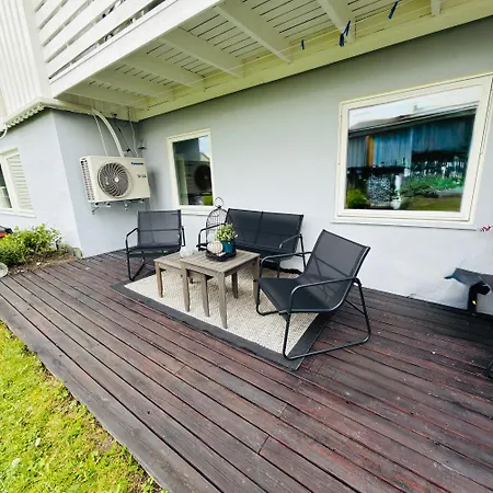 Charming With Two Bedroms And Beautifull Sea View In Apartamento *