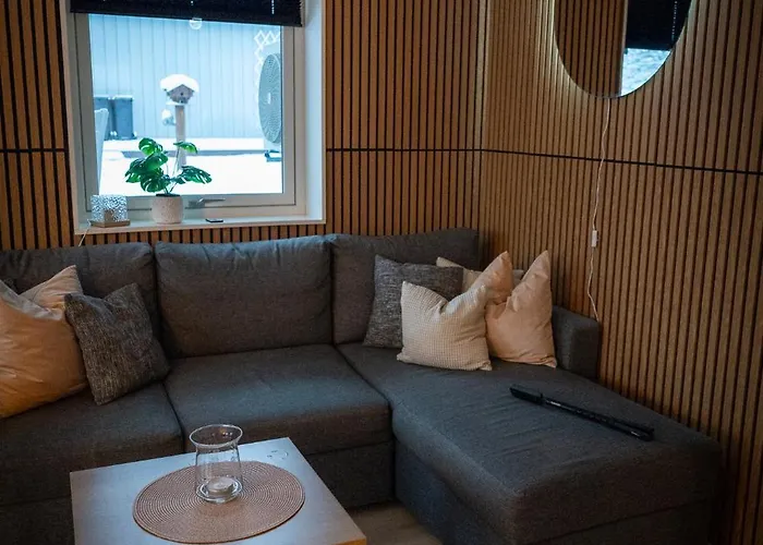 アパート Charming With Two Bedroms And Beautifull Sea View In ファウスケ