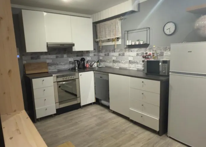 Charming With Two Bedroms And Beautifull Sea View In