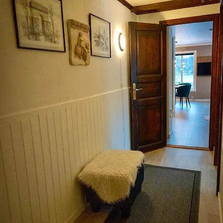 Charming With Two Bedroms And Beautifull Sea View In شقة