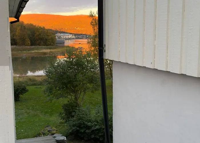 Charming With Two Bedroms And Beautifull Sea View In